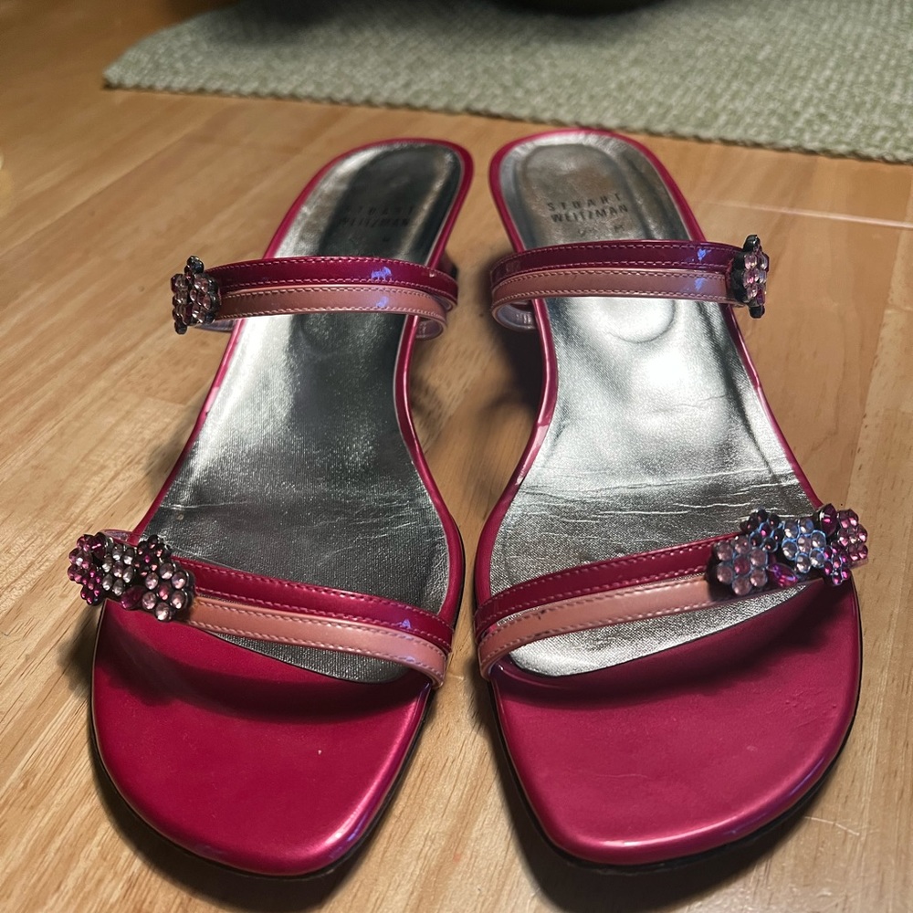 Stuart Weitzman fuschia kitten heels